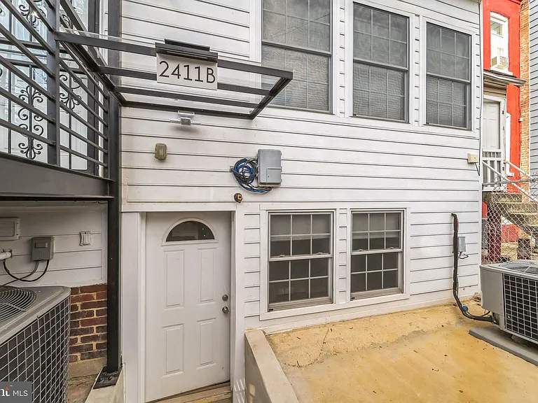 2411 N Capitol St NE #B — Photo 22