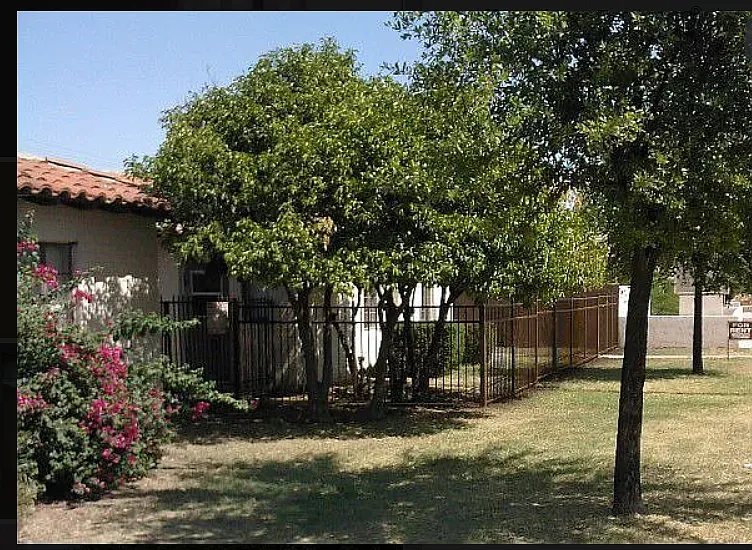 1546 W McDowell Rd #3