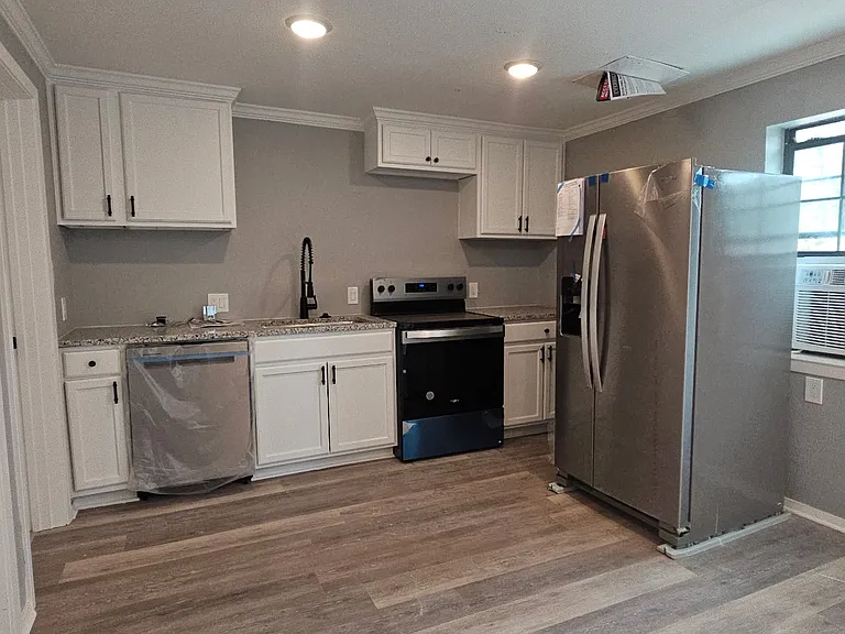 429 Troup Hwy #B-1 — Photo 6