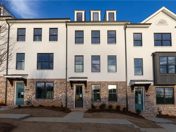 5450 Howington Ct #195, Buford, GA 30518