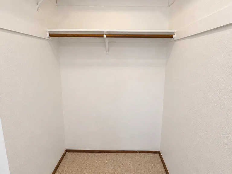 1972 Carnation Cir #A — Photo 8