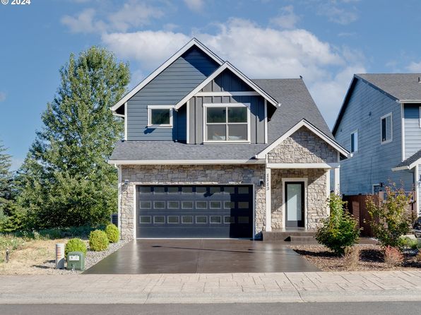 1113 SE Chinookan Dr, Cascade Locks, OR 97014