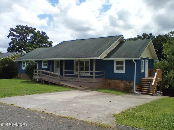 5848 Solar Dr, Knoxville, TN 37921