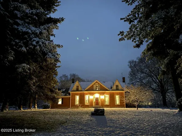 998 Grover Blaydes Rd, Bagdad, KY 40003