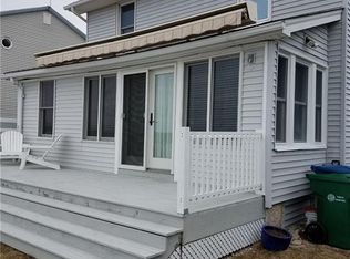 6 Bayside Ave, Waterford, CT 06385