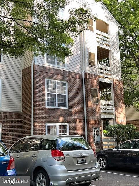 2nd image of 240 S Reynolds St APT 102