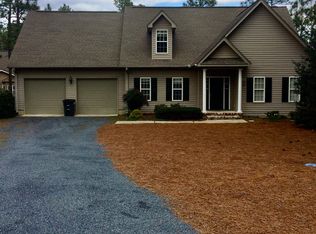 90 Catalpa Ln N, Pinehurst, NC 28374