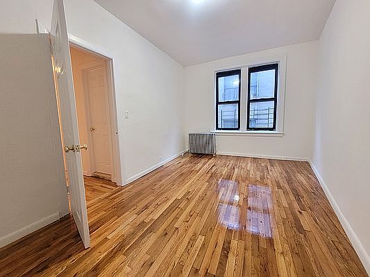 2nd image of 975 Sherman Ave APT 51S
