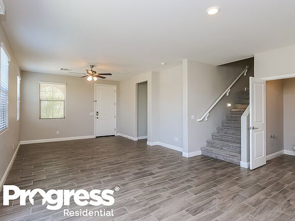 4th image of 306 N 69th Pl