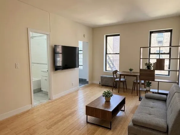 118-80 Metropolitan Avenue image 1 of 13