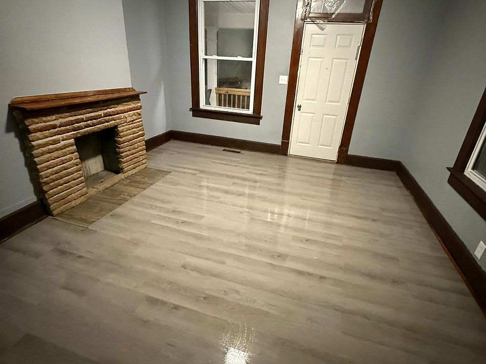 1st image of 516 Hamline Ave #518