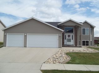 1936 Street Cir S #35, Moorhead, MN 56560