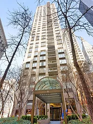 Rented by Luxus Manhattan Realty