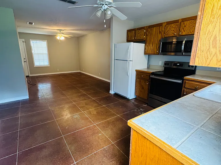 120 Peavine Rd — Photo 3