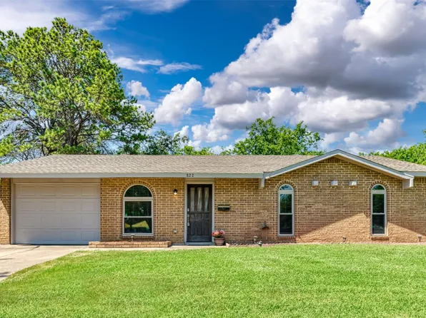 822 S Valley Pkwy, Lewisville, TX 75067