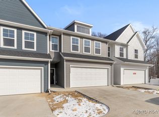 3327 Kings River St SW UNIT 46, Wyoming, MI 49418