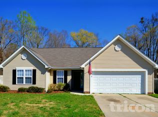 4136 Red Shed Ln, Charlotte, NC 28269
