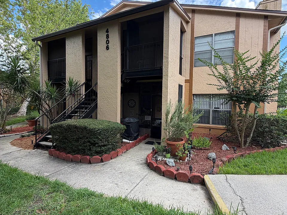 4806 S Semoran Blvd #206
