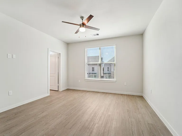 7415 Leighton Meadow Ln — Photo 29