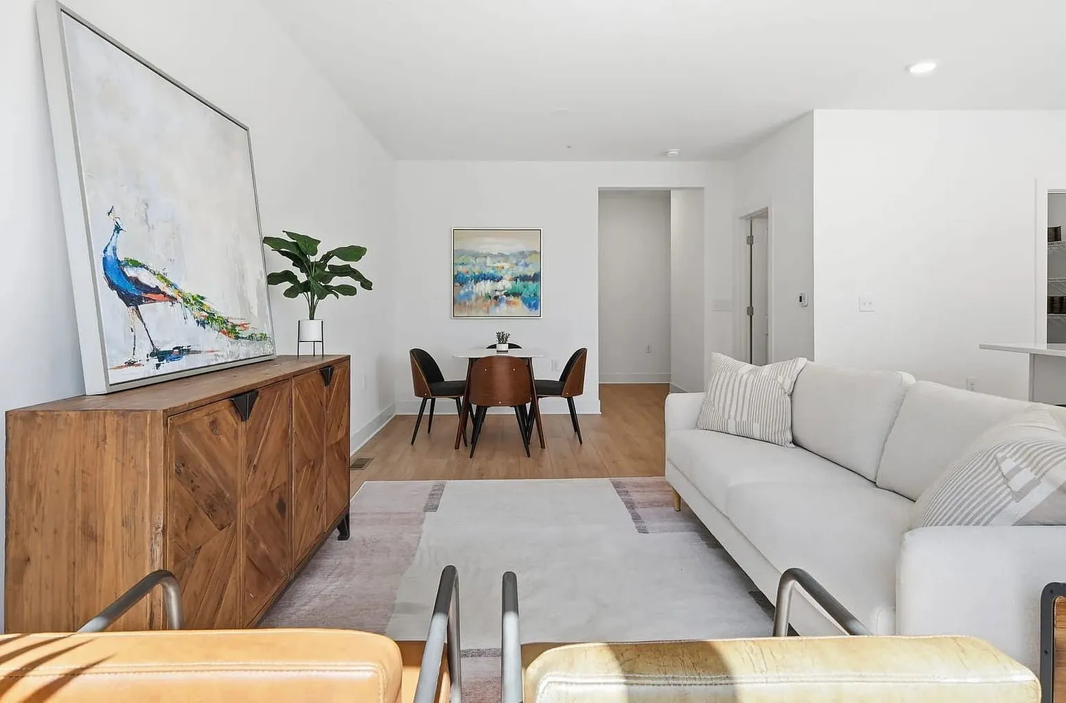 2 bed, 2.5 bath, 1563 sqft, $2,325 — Photo 4