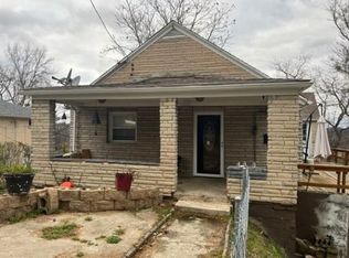 1013 Gary Ave, Clairton, PA 15025