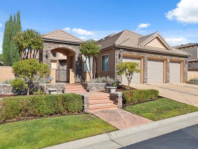 1394 E Glenlake Ln, Fresno, CA, 93730