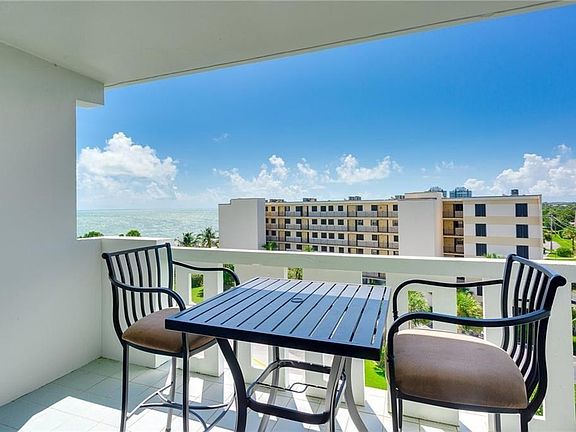 2nd image of 4049 Ocean Dr APT 501