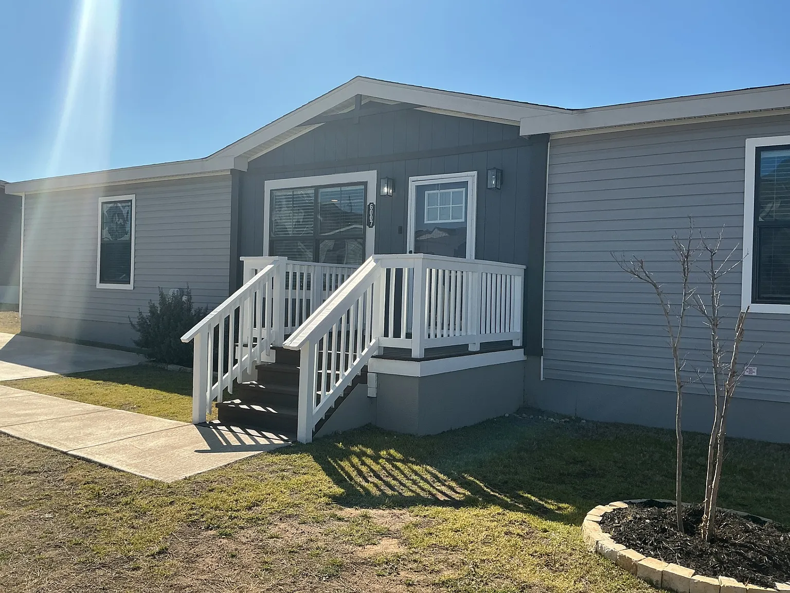 3 bed, 1484 sqft, $1,850 — Photo 1