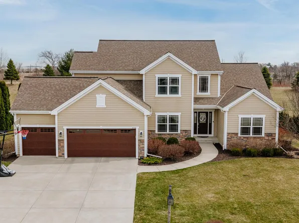 10194 South 34th STREET, Franklin, WI 53132