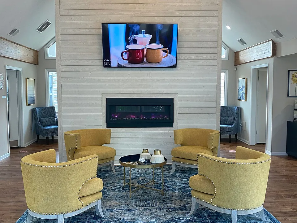 Stonebridge Apartments