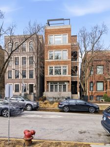664 W Aldine Ave APT 2, Chicago, IL, 60657