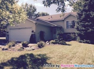 1830 Windjammer Dr, Woodbury, MN 55125