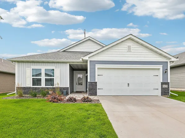 5475 395th St, North Branch, MN 55056