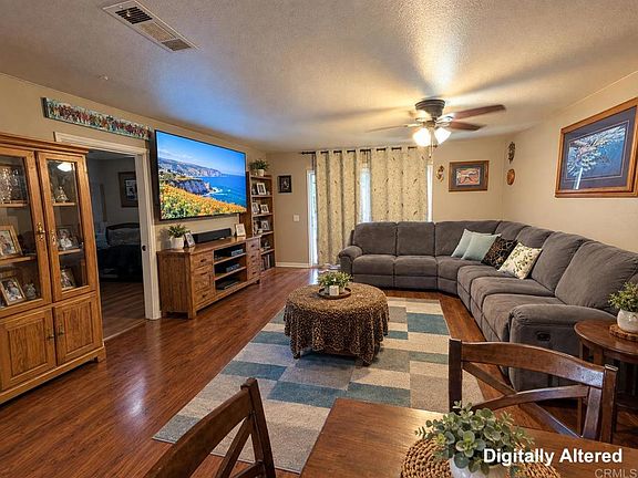 4th image of 406-410 Borden Rd