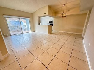 150 96th Ave #9302, Hollywood, FL 33024