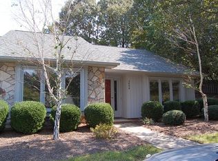 2606 Spring Bridge Cir, Greensboro, NC 27410