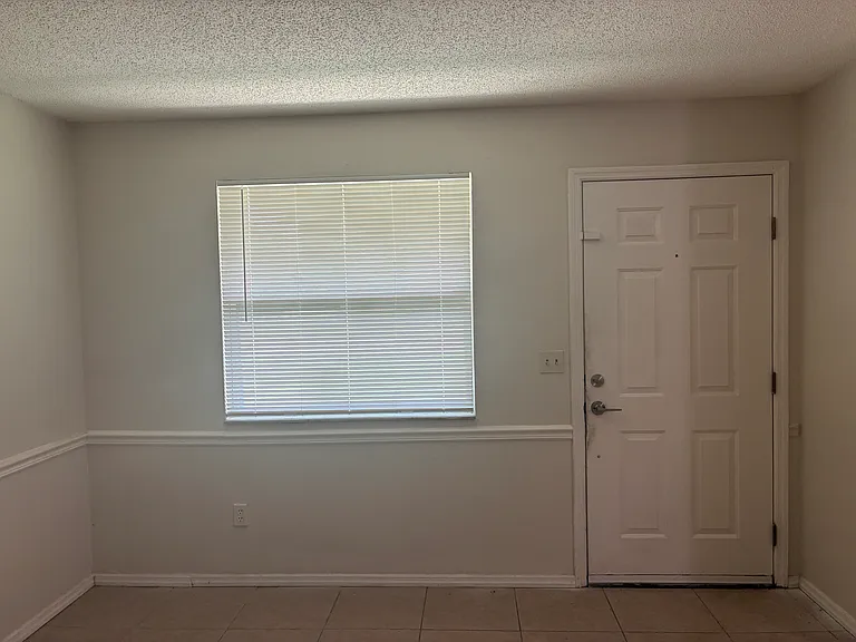 3832 Valley Tree Dr #3830 — Photo 4