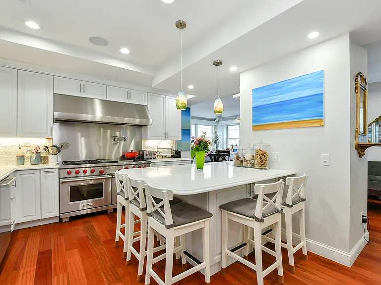 84 G St #3 — Photo 4
