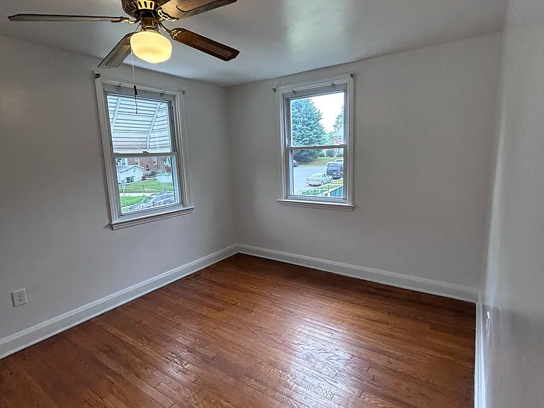 8675 Oak Rd — Photo 15