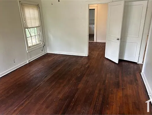 2614 Westover Rd — Photo 3