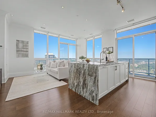 101 Erskine Ave Unit Penthouse 15, Toronto, ON M4P 0C5