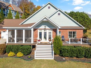 115 Southcove Dr, Greenback, TN 37742