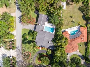 6875 SW 69th Ter, South Miami, FL 33143