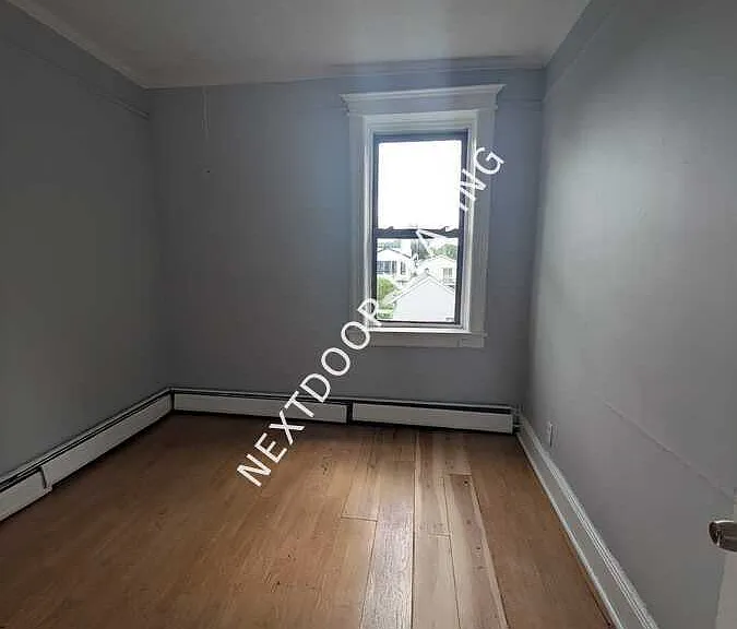 9 Grant Ave #3LM — Photo 7