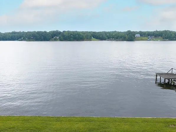 146 Log Cir, Waterloo, SC 29384