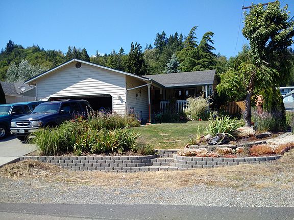 4th image of 45311 Ridgeway Ct