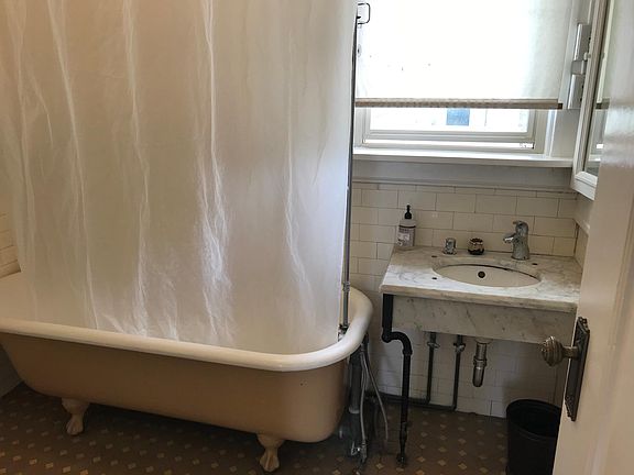 4th image of 41 Octavia St APT 6