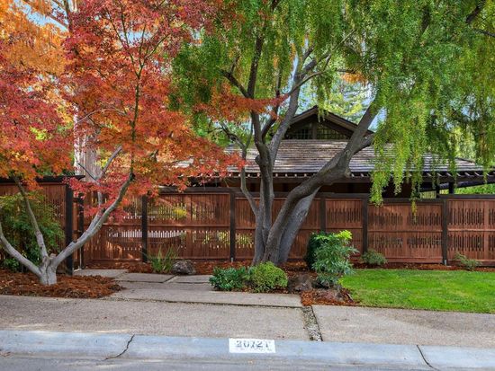 20721 Carniel Ave, Saratoga, CA 95070