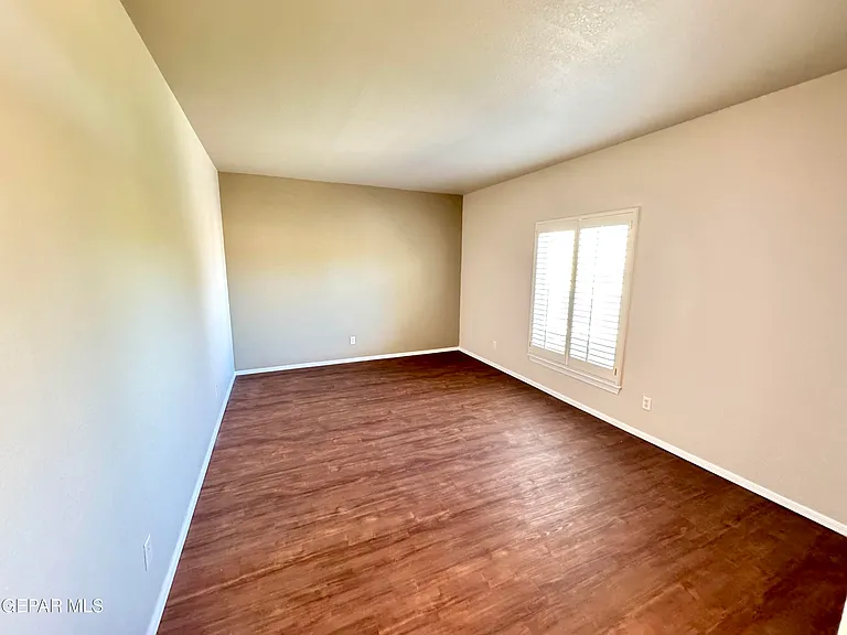 1029 Granite Trail Ct — Photo 3