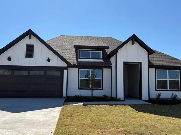 4213 Cornerstone Cir, Granbury, TX 76048